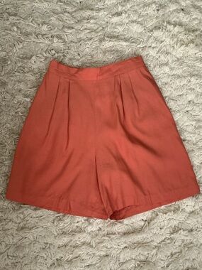 VINTAGE 90s Peach High Waist Shorts